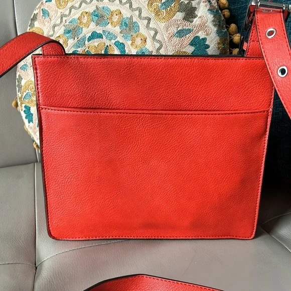 Calvin Klein Havana Purse - Picture 2 of 9